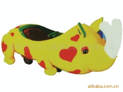 北京廣場新寵 充氣電瓶氣模玩具車，開啟游樂新體驗